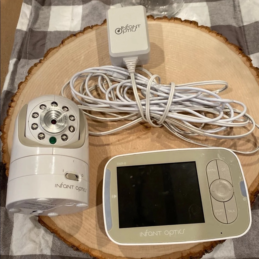 Infant optics dxr-8 baby camera monitor